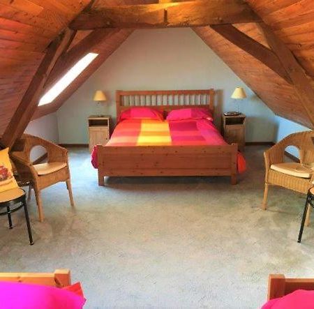 La Maison Tournesol - 3 Bedroom House With Large Garden Near Saumur Saint-Martin-de-la-Place Kültér fotó